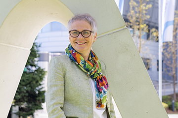 Portrait von Wertevorständin Petra Stelzer